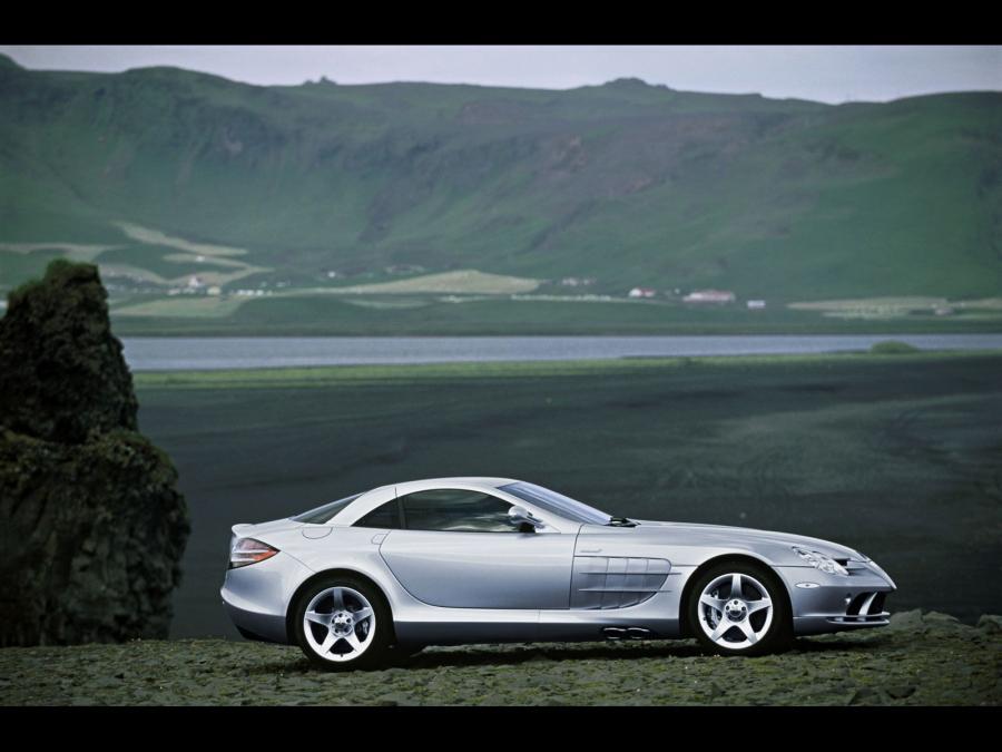  Mercedes-Benz SLR McLaren 2004 года  (фото 151 из 175)